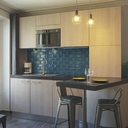Thesuites Apartament